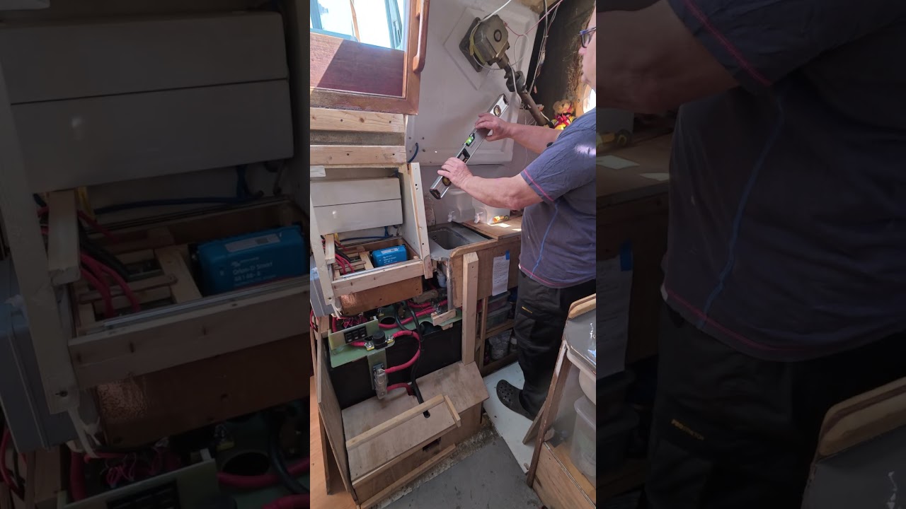 ⁣Electric Motor Batteries security vs ventilation. 47 days left of 100 days to launch #BoatRefit #DIY