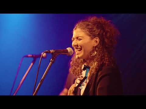 אצבעונית תמר פילוסוף לייב מהצוללת 