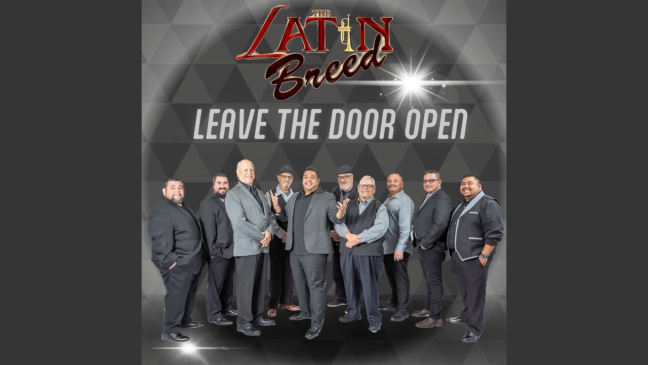 Leave the Door Open (Live) - YouTube
