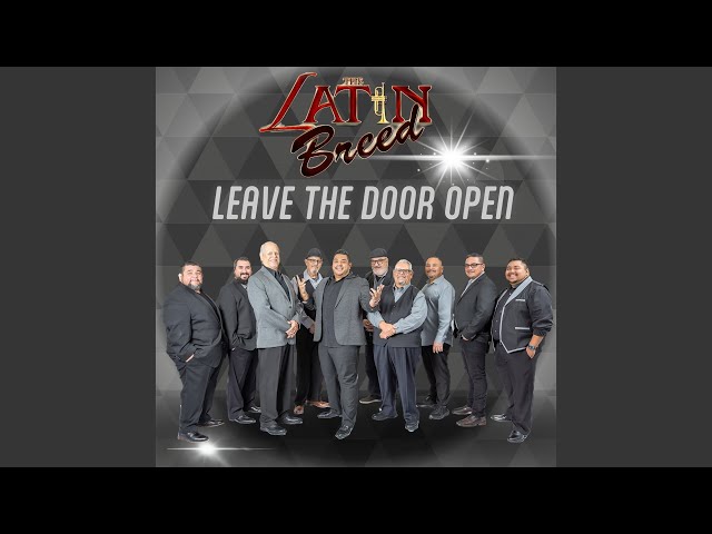 Leave the Door Open (Live) - YouTube
