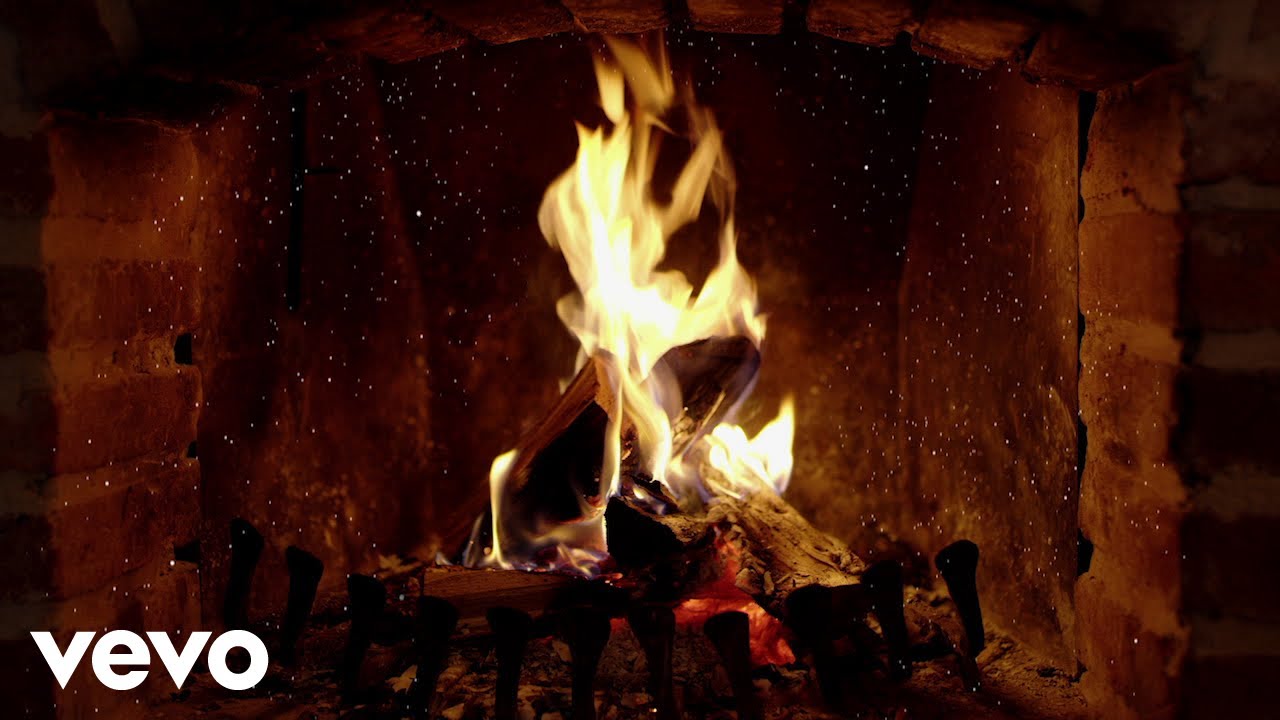 Darren Criss - Somewhere In My Memory (Yule Log) ft. Evan Rachel Wood