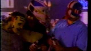 Canadian ad - Miller Lite