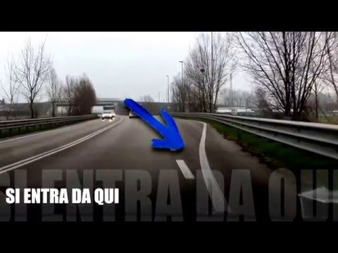 Video: Quale accelerazione è la decelerazione?