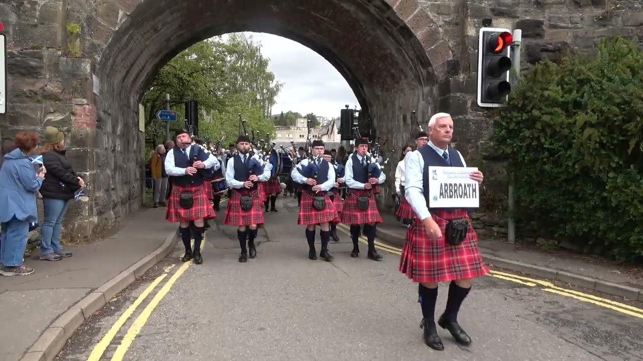 Arbroath Pipe Band @ Pitlochry Highland Games Street Parade 2025 (2)
