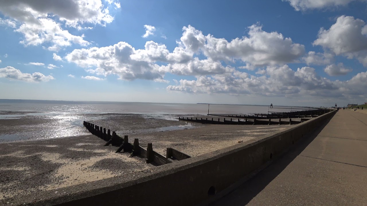Dovercourt, Essex 🏴󠁧󠁢󠁥󠁮󠁧󠁿 | 2021 [4K]