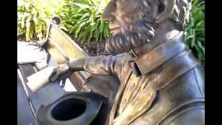 Liberty Park   Cerritos   Lincold Bronze Statue