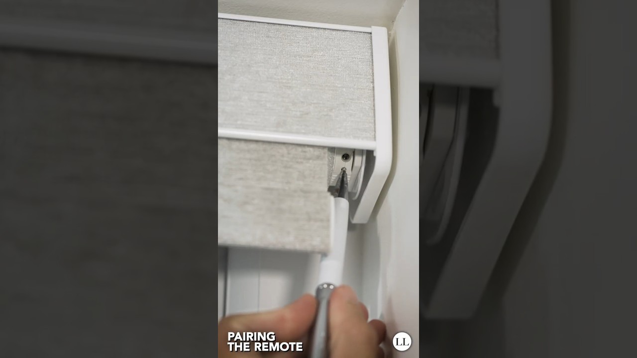 Подключение и отключение пульта дистанционного управления моторизованными жалюзи