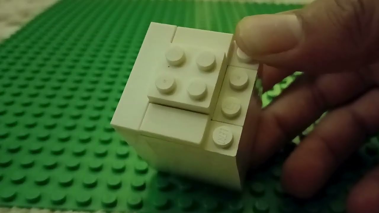 Very Simple Lego Button Fidget