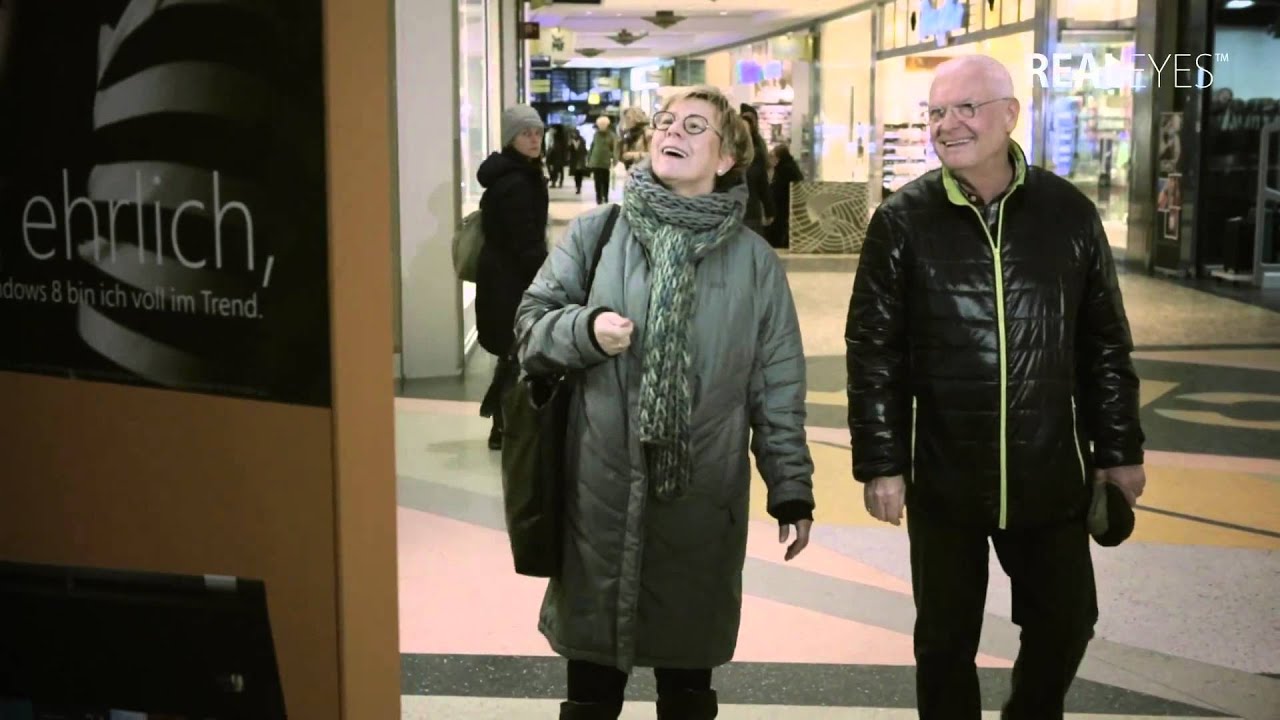 REALESYES 3D DISPLAYS FROM GERMANY NOW IN UAE