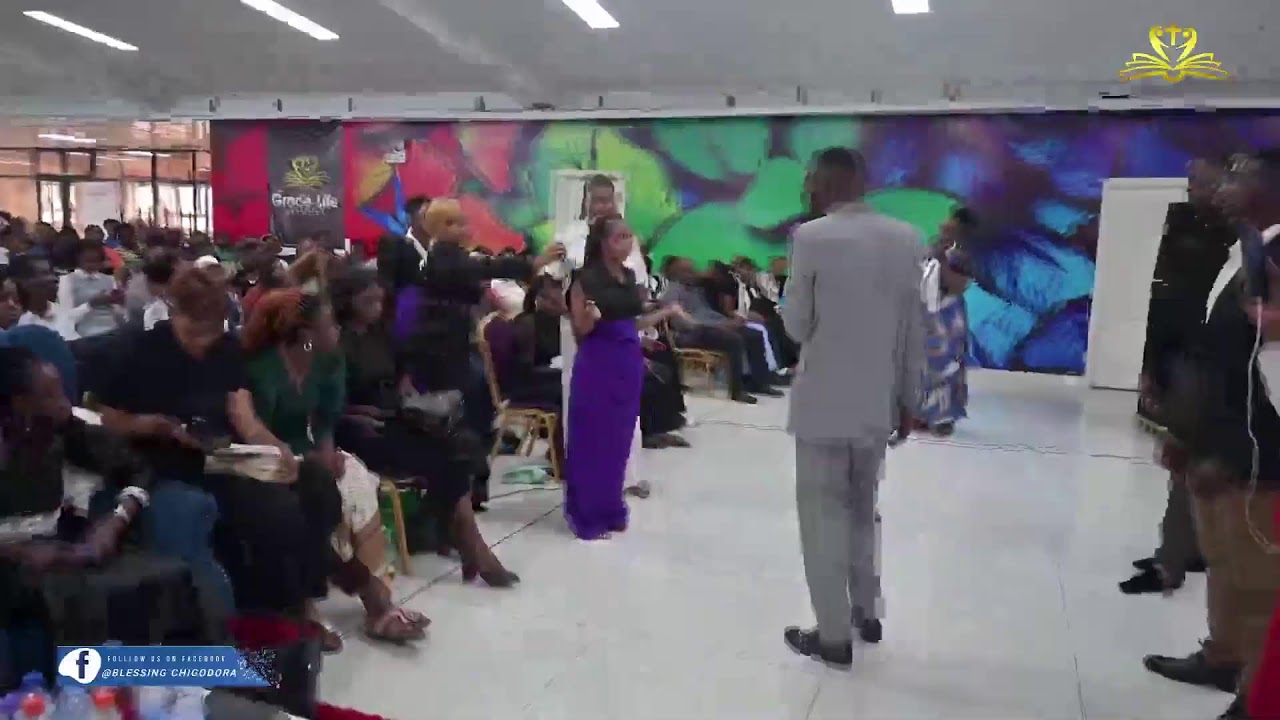 THE SUNDAY EXPERIENCE