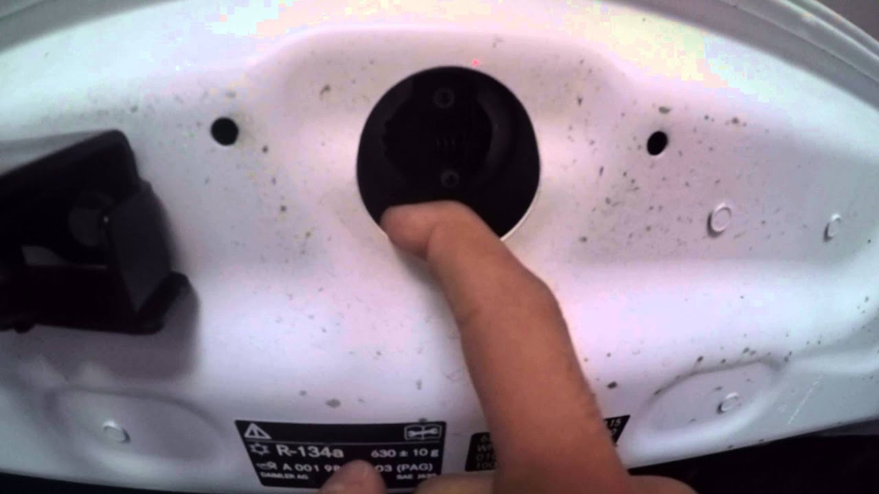 How To Remove Mercedes Hood Emblem YouTube