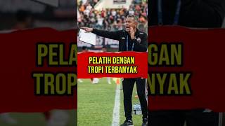 Pelatih Dengan Tropi Terbanyak Dunia #feedshorts #shorts #sepakbola