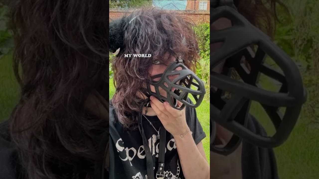 Just a puppy girl 🍥🐾 3rd picture is @wolfb3ck  