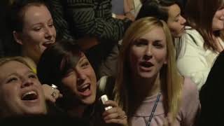 Simple Plan -  Perfect [Acoustic New Year's] Live 2008