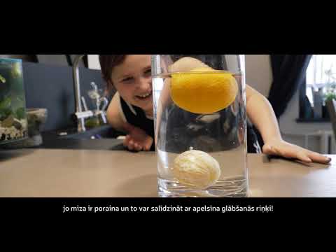 Video: Kā Dabisko Kosmētiku Acīm Un Rokām Pagatavot No Garšaugiem, Augļiem Un Dārzeņiem - 2