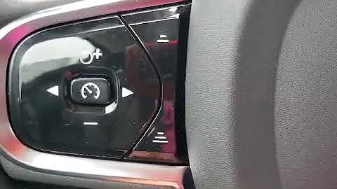 2023 Volvo XC60 - How To Use Adaptive Cruise Control / Pilot Assist