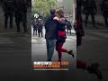 Manifestantes bailaron tango a pesar de la represión