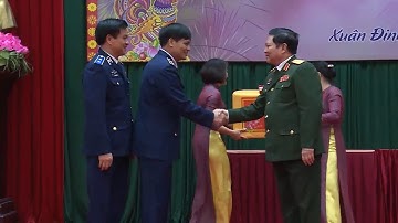 Đại tướng Ngô Xuân Lịch kiểm tra và chúc Tết Bộ Tư lệnh Cảnh sát biển