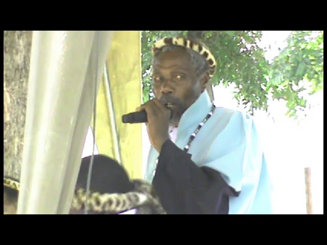 Shembe: Rev Mlungwana ejudiya 2016 class=