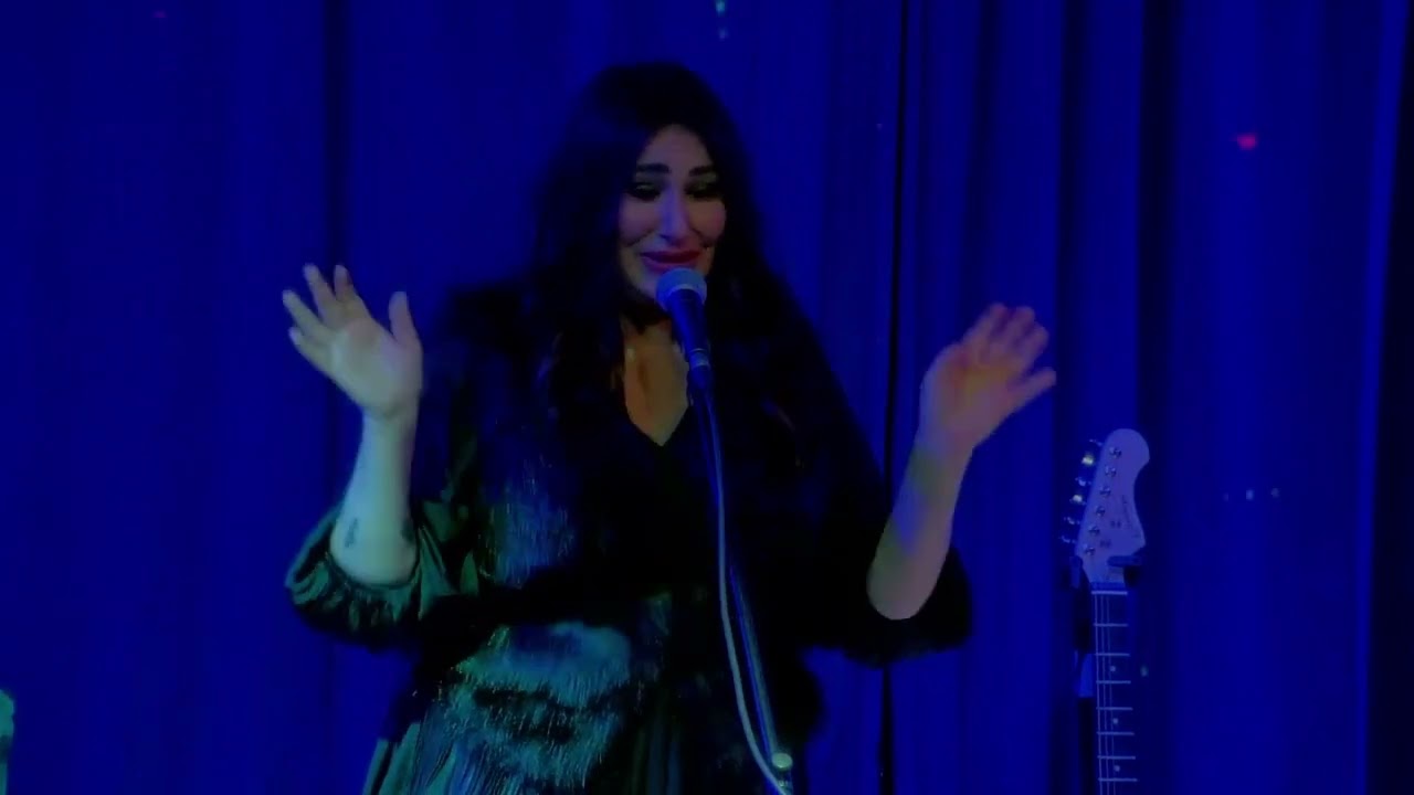 Tiffany at The Music Room 11 27 22