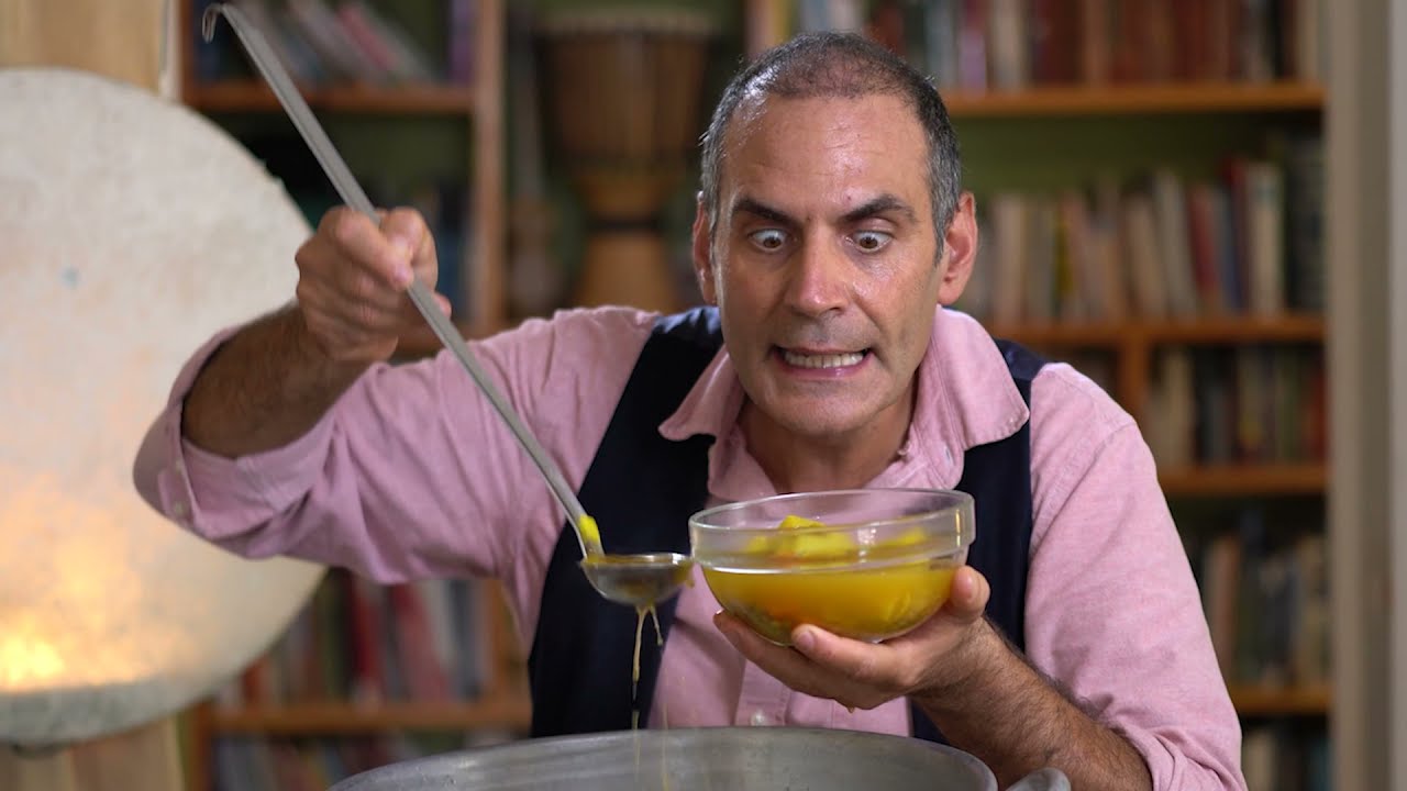 עומר המספר על מרק כפתורים