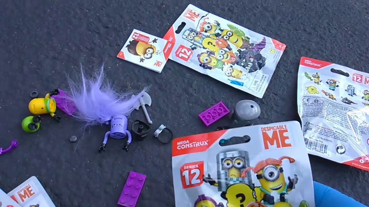 Minions Monday! Series 12 Mega Construx Minions at Dollar Tree!