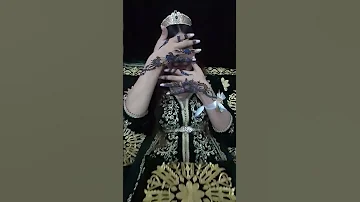 ليلة حنة العروسة و صحباتها الله يكمل عليها بالخير 