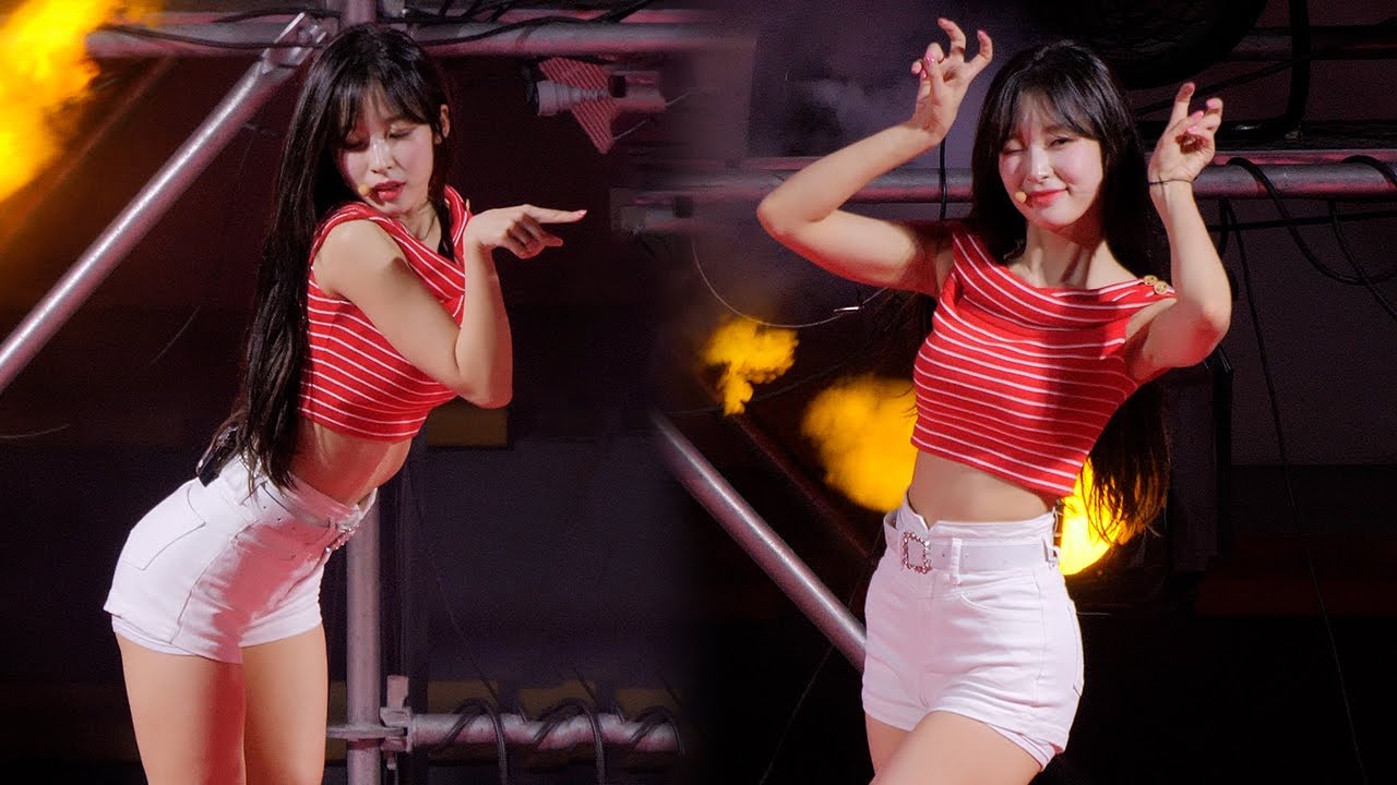 오마이걸 아린 직캠 '비밀정원' (OH MY GIRL ARIN)｜동서대 축제 240502