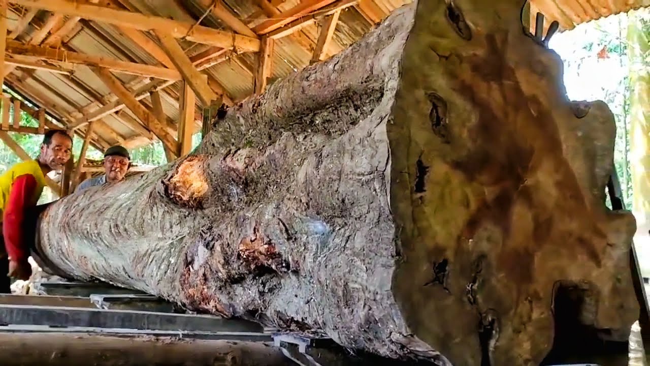 the amazing process of sawing and creating beautiful old wood blocks