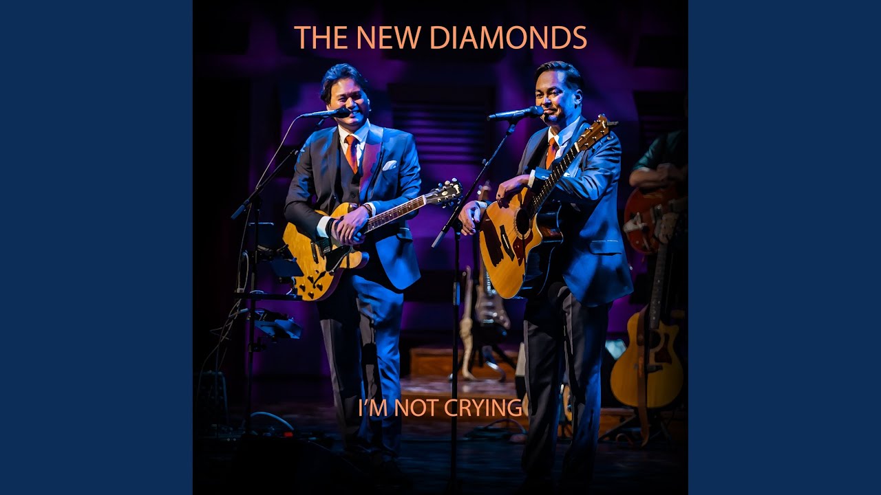 THE NEW DIAMONDS SPELEN SPECIALE VOORSTELLING VAN ‘THE STORY OF THEBLUE DIAMONDS’ TER ERE VAN ONTHULLING STANDBEELD THE BLUE DIAMONDS