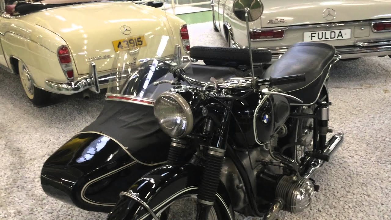 BMW R67/2 - YouTube