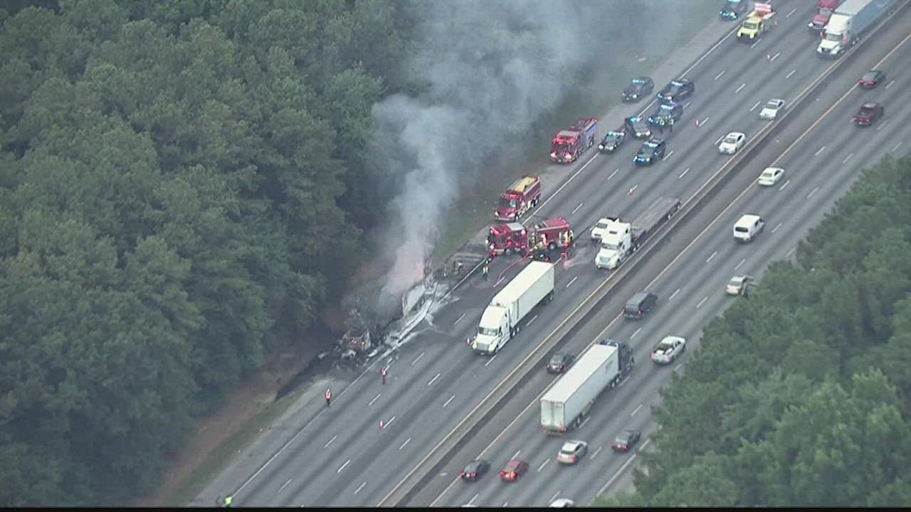 Tractor-trailer engulfed in flames on I-285, lanes still closed - YouTube