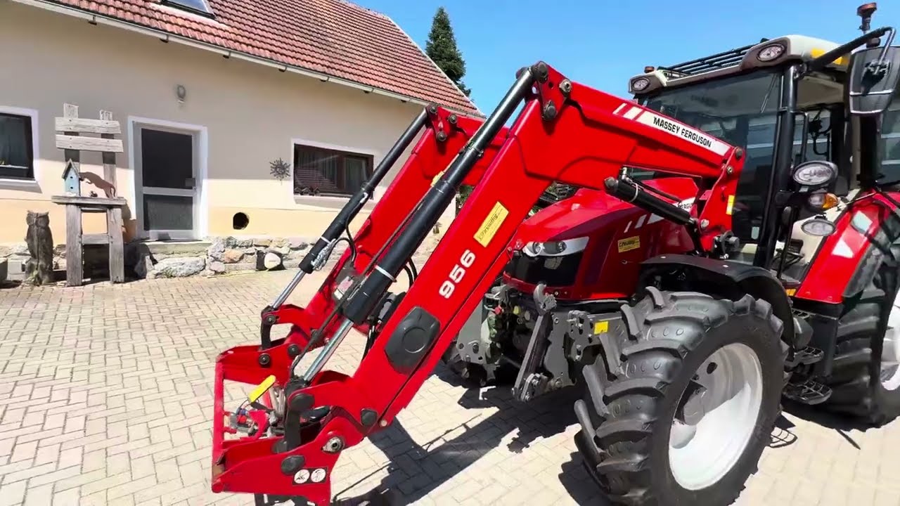 Massey Ferguson MF 5610 Essential Dyna 4  Baujahr 2013 Stunden 8.150