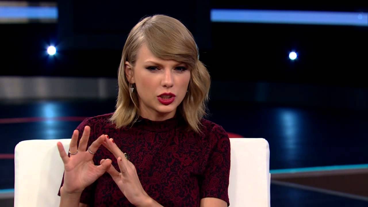 Taylor Swift Reacts To Being Named The Voice Of Her Generation Youtube