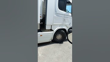 truck parking in loading bay