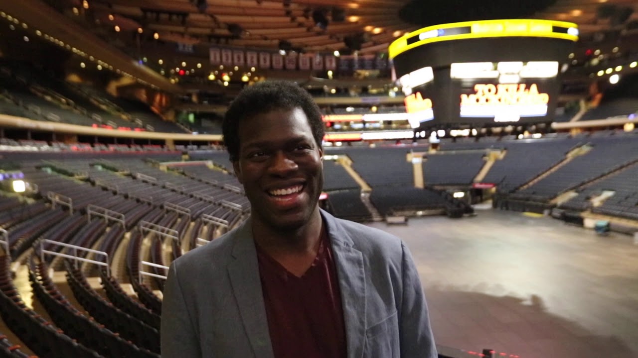 Broadways Kyle Scatliffe Talks Basketball at MSG
