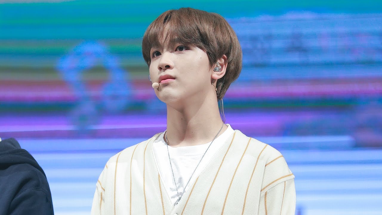 [4K] 181110 행복얼라이언스 NCT DREAM Chewing gum 해찬 직캠 HAECHAN focus