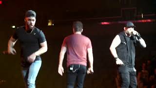 Brantley Gilbert - Small-town Throw down