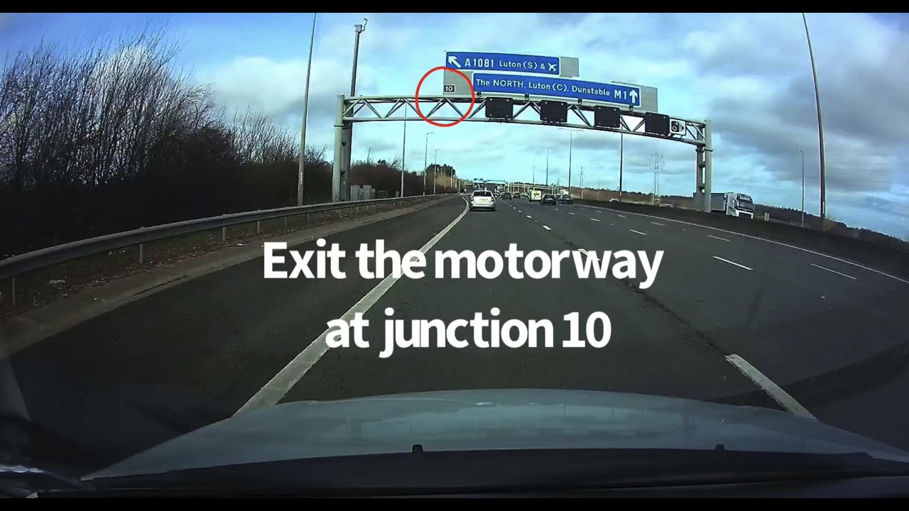 How to get to Luton Airport from the M1 motorway