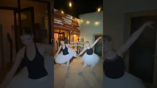 Dreht Euch Nicht Um 😳😰 Resimi