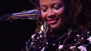 Valerie June - This World Is Not My Home, Workin' Woman Blues (Nashville, TN 6-4-23)