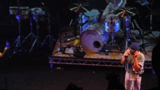 Paramore live - Zac Farro @ Grand rex Paris Scooby's in the Back