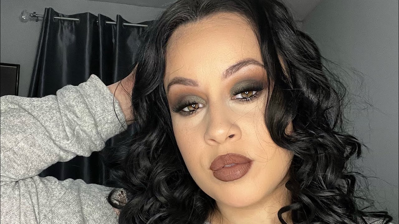 How I apply Jayelle Addison Cosmetics lash clusters