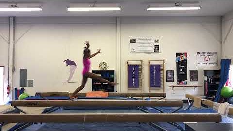 Lauren Wright, Class of 2023, Training (Switch Leap, Back Layout Step Out)