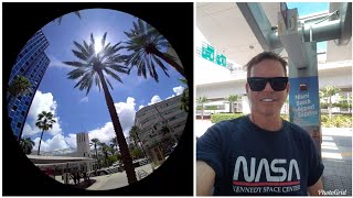 South Beach 😎 Miami Beach, FL 🌴Lincoln Road Mall V2