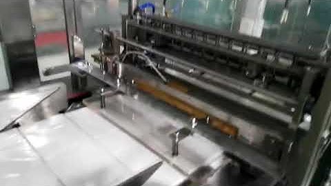 Collating Stacking Overwrapping Machine