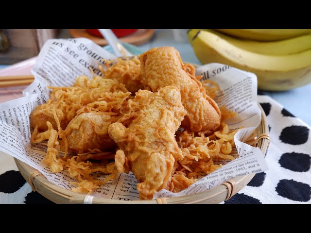 Super Easy Crispy Banana Fritters | Goreng Pisang Recipe 香脆炸香蕉 Singapore / Malaysian Street Food class=