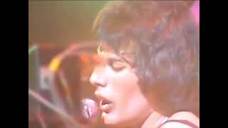 Queen - In The Laps Of The Gods....Revisited (Live At Earl's Court: 7/6/1977)