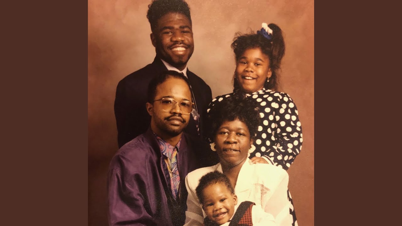 Sleduj Off na YouTube Sleduj Off na YouTube