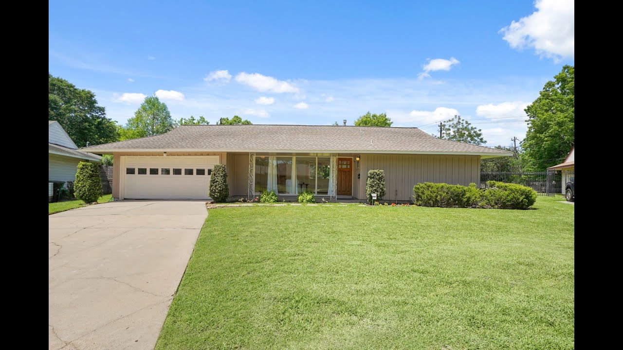 11002 Waxwing Street Houston, TX | ColdwellBankerHomes.com